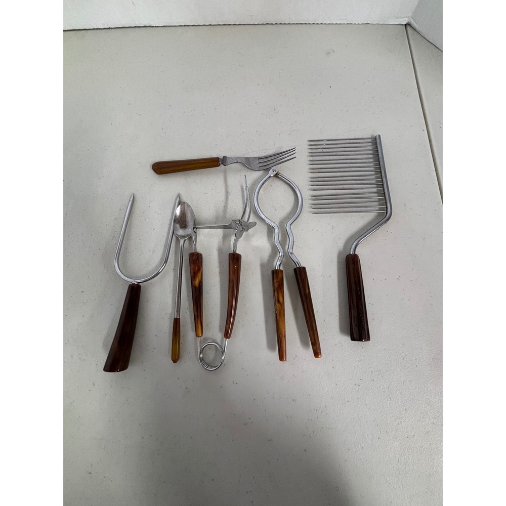 Vintage MCM Faux Tortoiseshell Handle‎ Kitchen Tool Set Cake Breaker Nutcracker